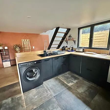 La Ptite Maison Proche Rouen Hébergement de vacances La Vaupalière